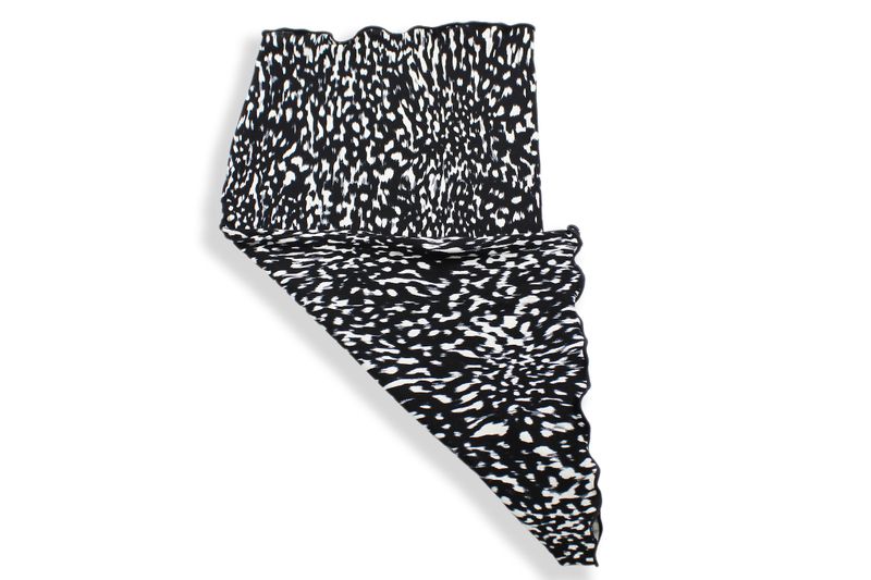 Multi-Function Face Mask - Black &amp; White Graphic