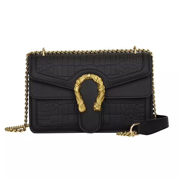 Fashion Metal Chain Small Shoulder Crossbody Bag for Women