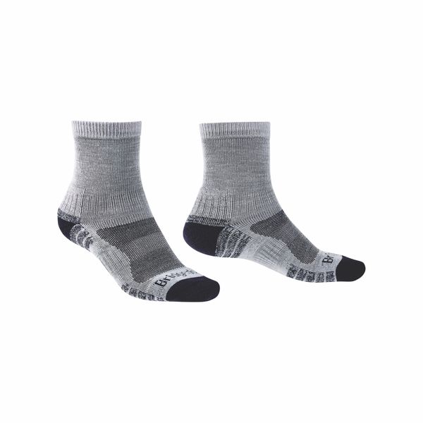 Bridgedale Men's Hike Lightweight Crew Sock