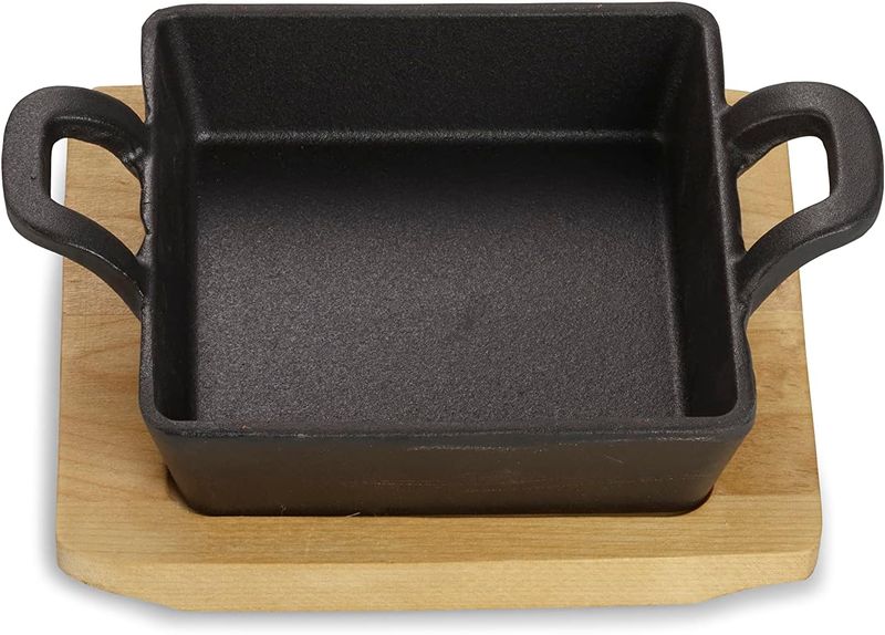 Mini Square Sizzling Plate With Handle And Wooden Base 12.5CM