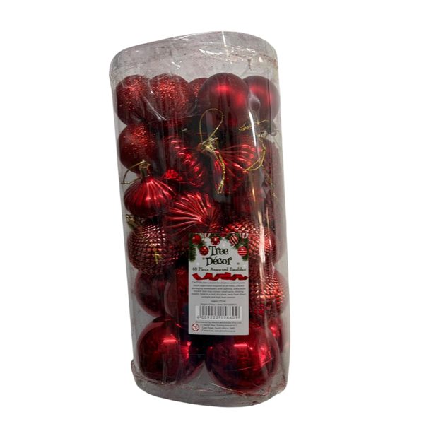 Xmas Tree Decor Balls &amp; Snowflakes 40pc