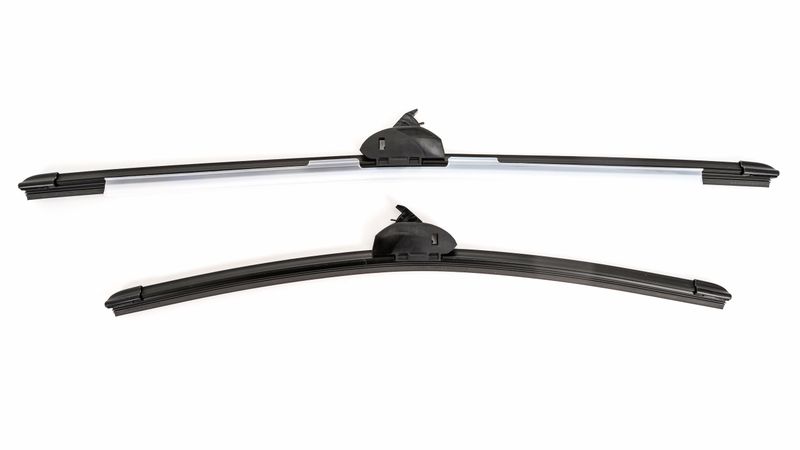 Eurorepar Wipe Blades (20 inch , 18 inch / 475 mm)