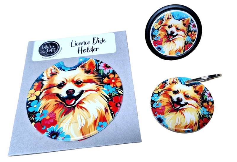 Licence Disk Holder, Keyring &amp; Car Air Freshener - Smiling Pomeranian