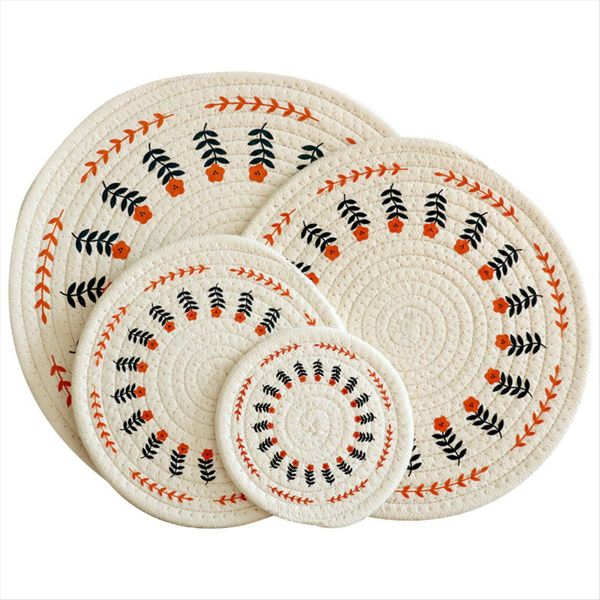 4Pcs Thicken Round Cotton Woven Insulation Pad Table Mat Strawberry