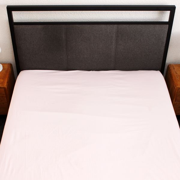 Humble Saffa - 100% Cotton Fitted Sheet - Pale Pink