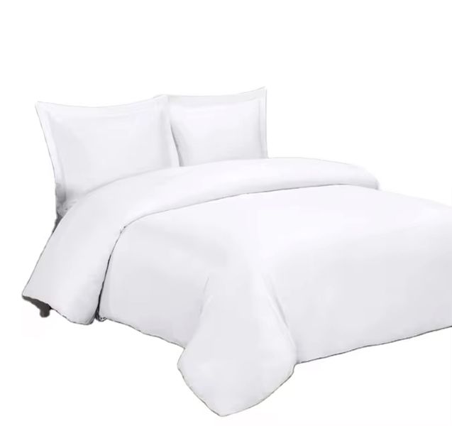 Plain White Polyester Duvet Cover Set
