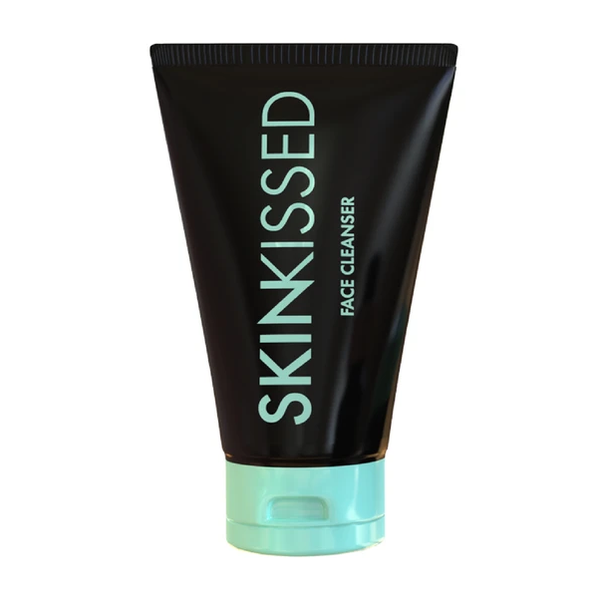 Skinkissed - Aloe Vera Facial Cleanser
