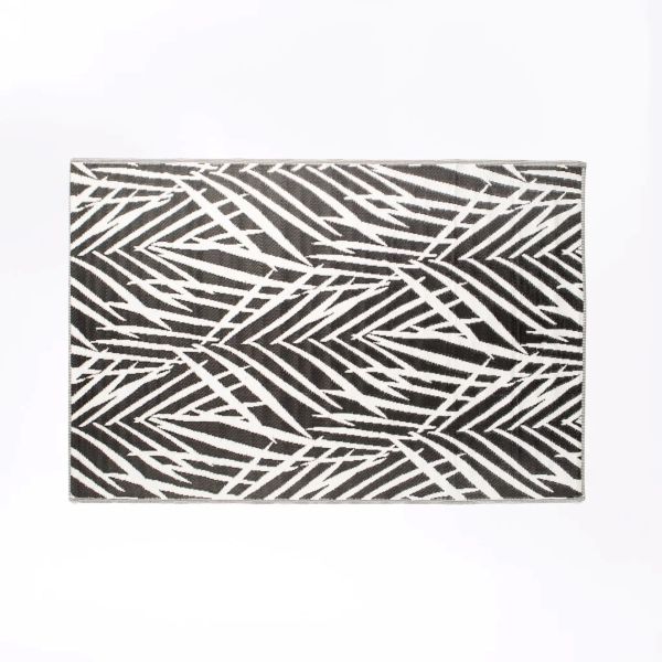 Meno M6 Indoor/Outdoor Rug