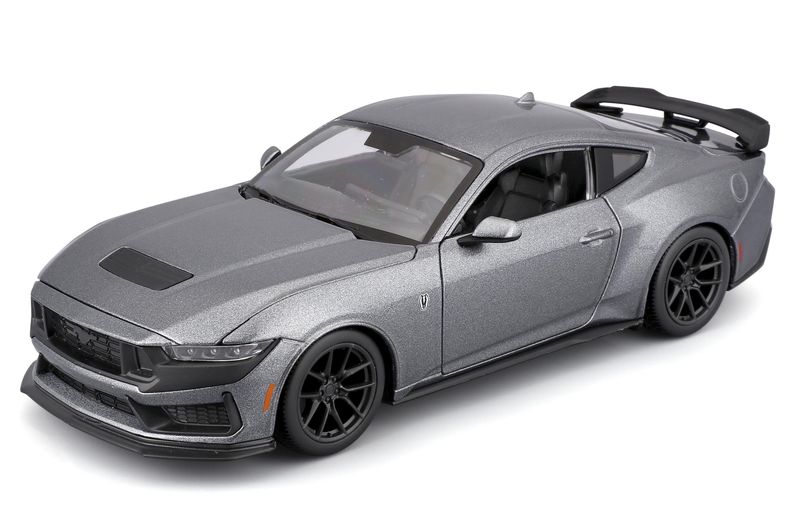 Maisto 1/24 Ford Mustang Darkhorse 2024 - Red (25.4cm Long)