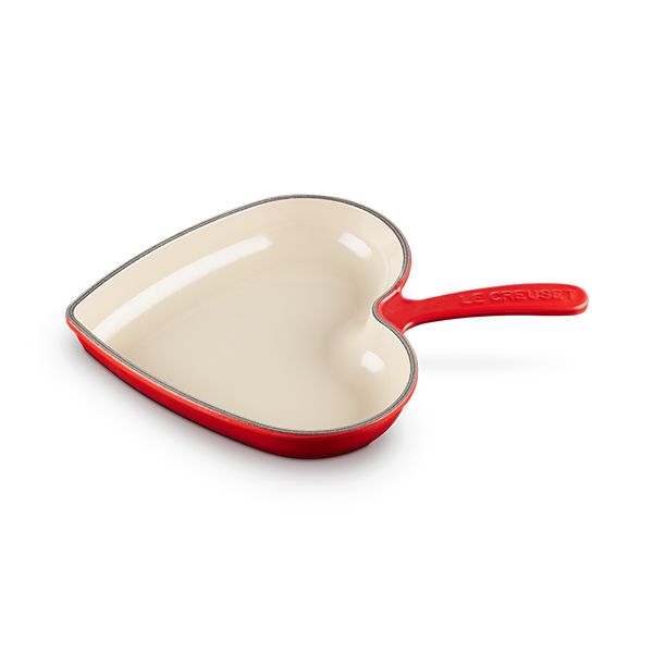 Le Creuset Cast Iron Heart Skillet - 26cm