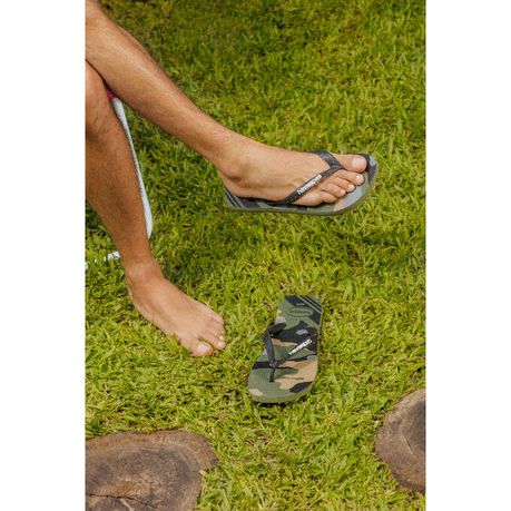 Camo clearance havaianas mens