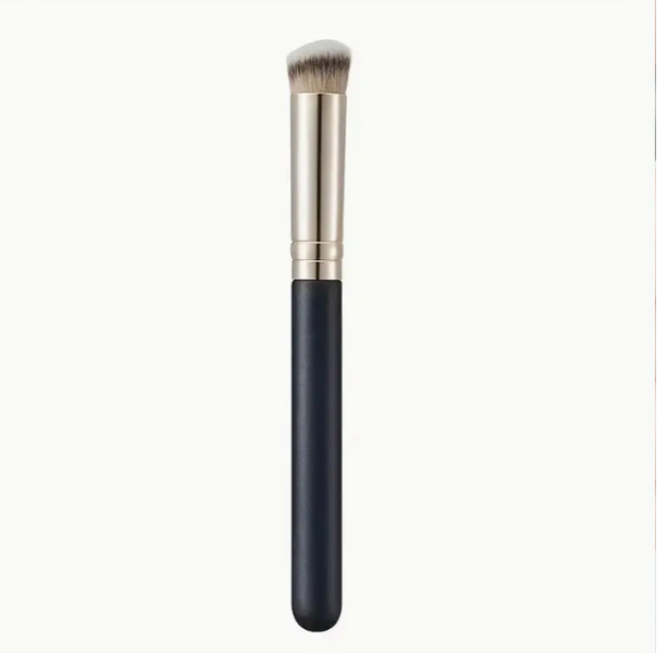 270 Concealer Brush