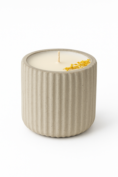 Wick &amp; Stone, Handcrafted Soy Wax Candle, Lemongrass Essential Oil - 170g