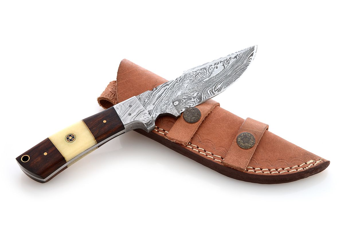 Koch - Walnut & Camel bone - Handmade Damascus Fixed Blade Knife YV-01 ...