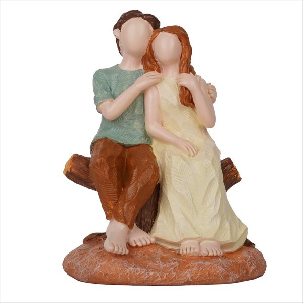 Valentine's Day Loving Couple Statue Romantic Couple Resin Ornaments