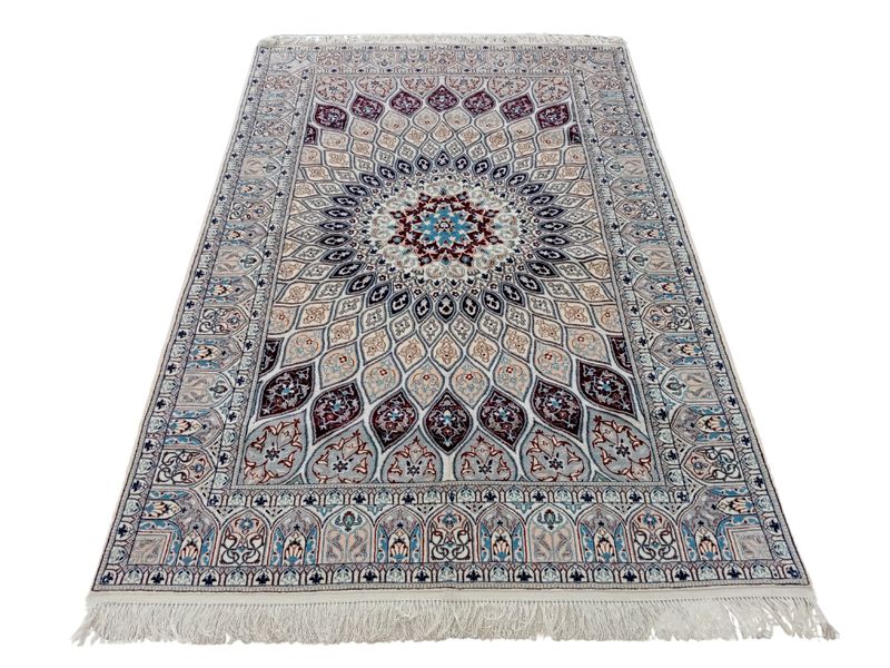 Beautiful Naeen Wool and Silk 236 x 160