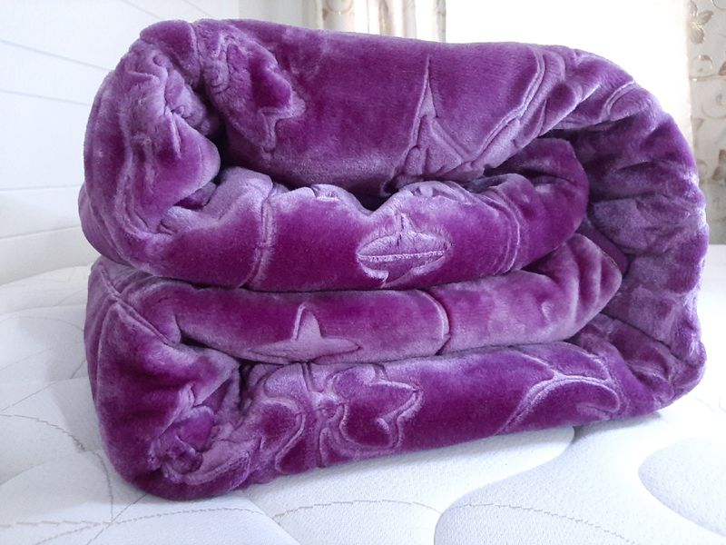 Queen Size Thick Blanket - One Ply - Warm &amp; Soft
