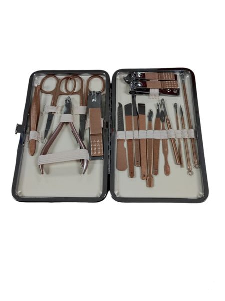 Makeup Kit &amp; Manicure Set - 18 Piece Set