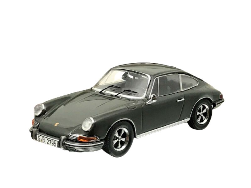 Porsche 911 S 1970 "Le Mans" Collectors Model Car (450363600)