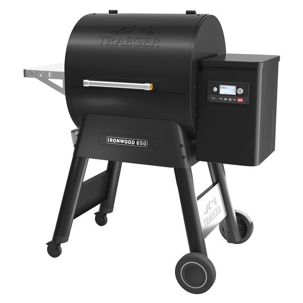 Traeger Ironwood 650 Wood Pellet Grill &amp; Smoker