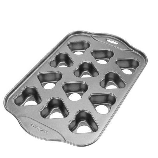 Heart Shape 12 Piece Muffin Pan