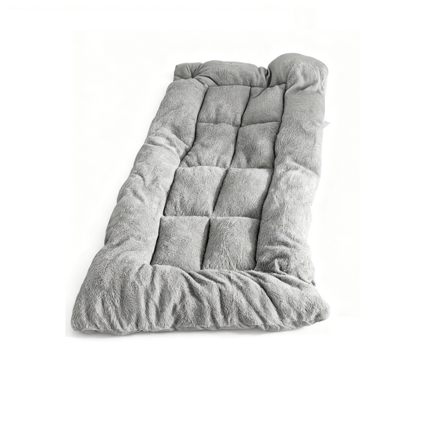 ZELTRYN Oversized Plush Dog Bed SofaCat Bed &amp; Dog Crate Mat
