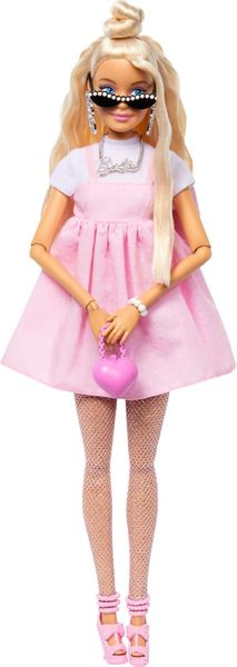 Barbie Deluxe Style Dolls