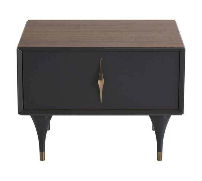 New Night Stand 460 x 615 x 463 mm