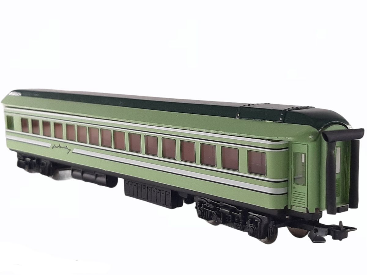 South African Model Train Drakensburg Express Passenger Coach(C31B Wagon) Shop Today. Get it