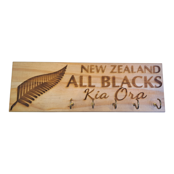 Gift Emporium Wooden Engraved Key Holder - New Zealand All Blacks Design