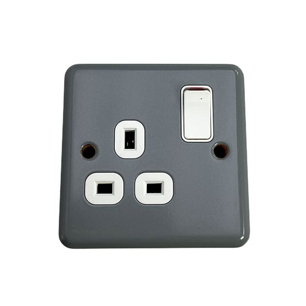 ACDC - 13A Metalclad British Standard Socket Outlet