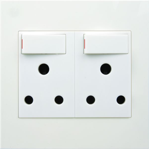 DENA, Double Plug 4x4 Socket