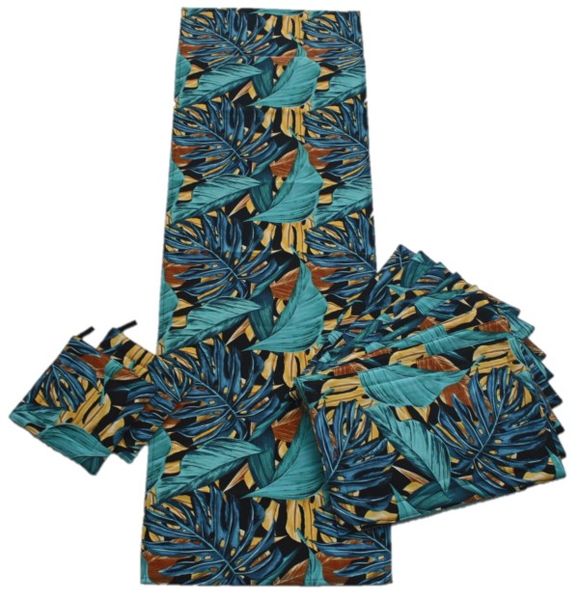 11 Piece Table Linen Set - Including Placemats, Table Runner and Oven Mitts