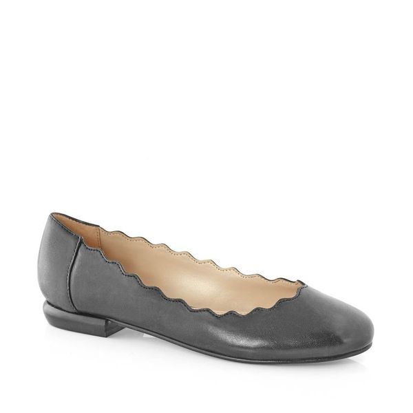 Gx &amp; Co Ladies Flat Pump With Scallop Topline - Black 52109