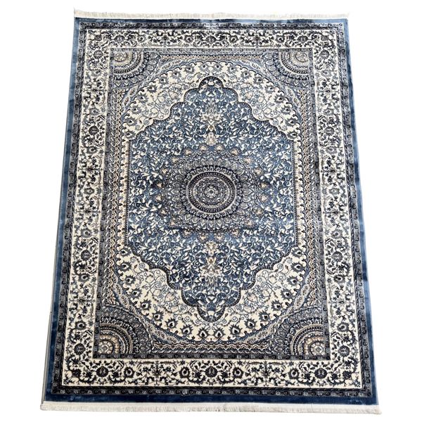 Beautiful Blue Kashan 230cm by 160cm Area Rug / Carpet