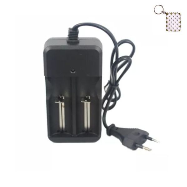 FA-8009 18650 Lithium Battery Charger And A Keyholder