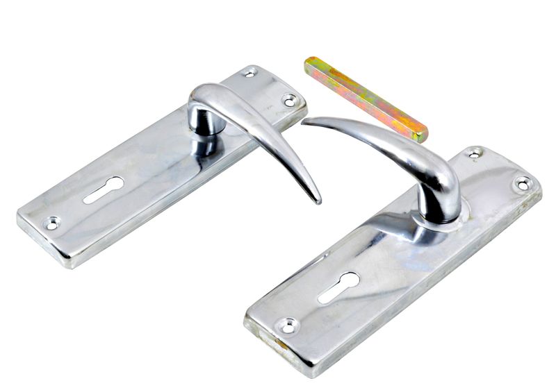 Sanlic Jaguar Econo Chrome Plated Handle Pair Keyway incl fixing screws