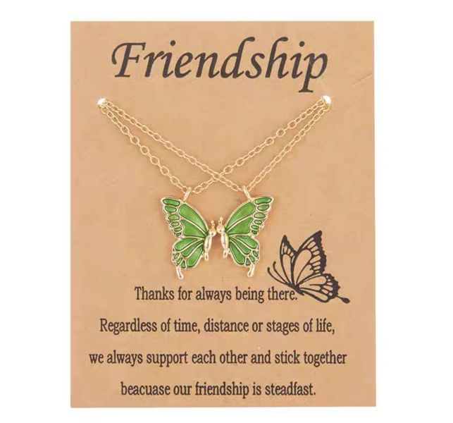 Women Alloy Pendant Necklaces
