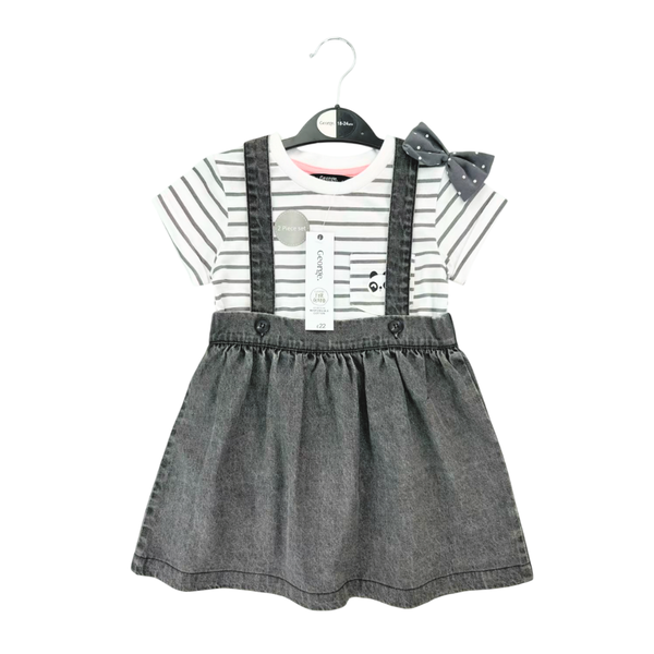 Denim Dungaree and T- Shirt Outfit
