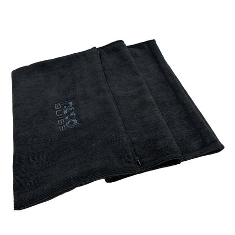 Sports towel with zip pocket on sale