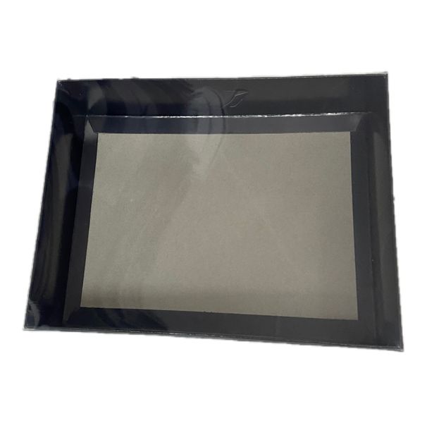 Black Shipper Box