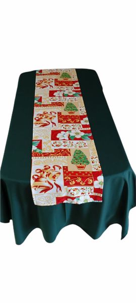 Green Tablecloth With Christmas Themed Table Runner: 10 Seater