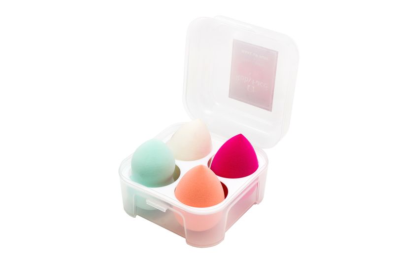 Make Up/Blending Sponges - 4 Piece &amp; Cute Container