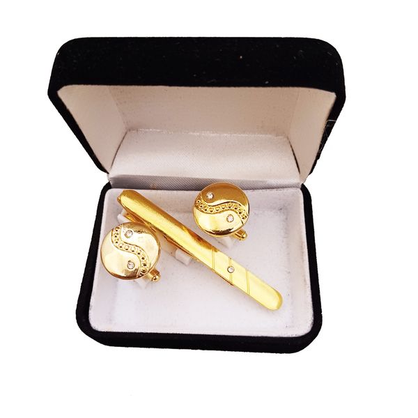 Round Gold Tie Pin and Cufflink Set