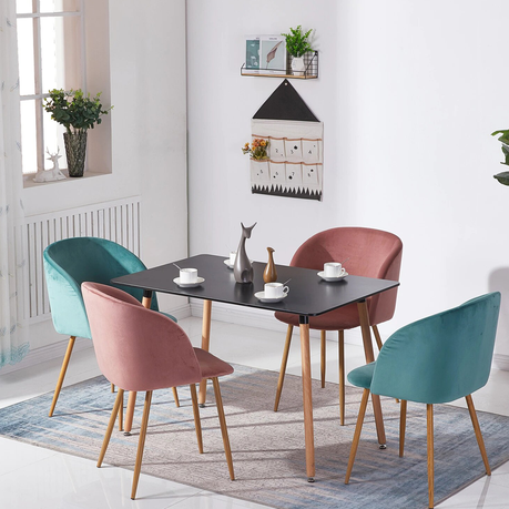 Takealot dining 2024 table and chairs