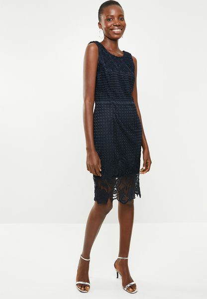 Women's Revenge Crochet Lace Shift Dress - Navy