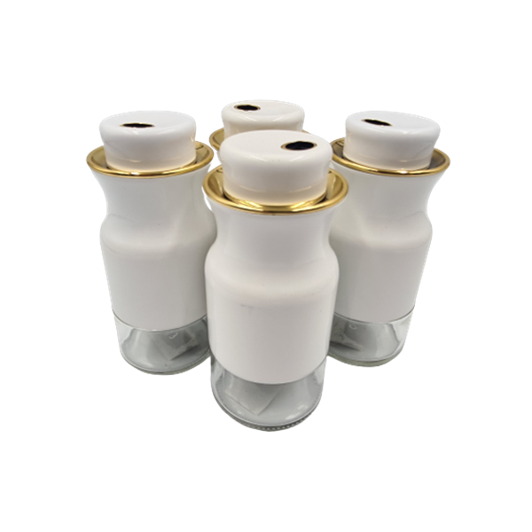 4 Piece Spice Shaker Set