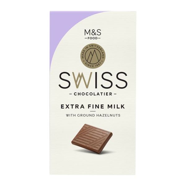 M&amp;S Collection Swiss Extra Fine Milk Chocolate 125g