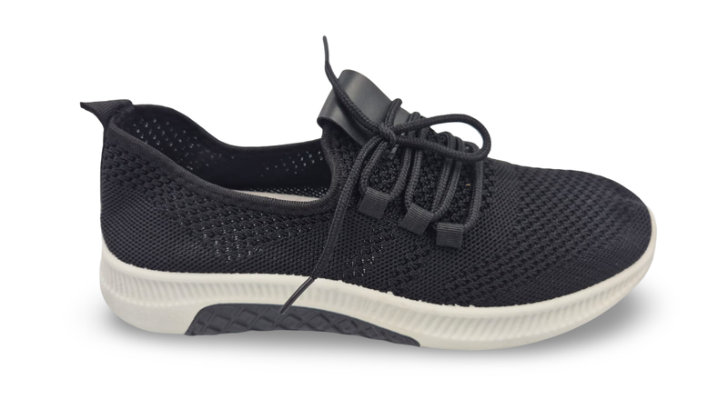 Ladies Black Takkies