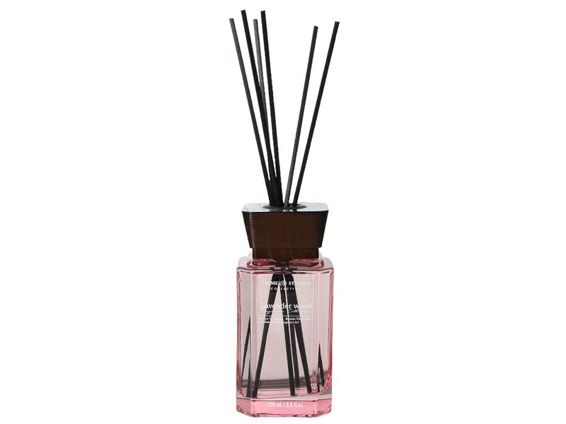 Reed Diffuser in Glass Bottle With 6 Rattan Sticks Pink Lavender Wood